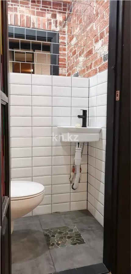 Продажа 2-комнатной квартиры, 50 м², ул. Жунисова, дом  4/2 в Алматы - фото 3