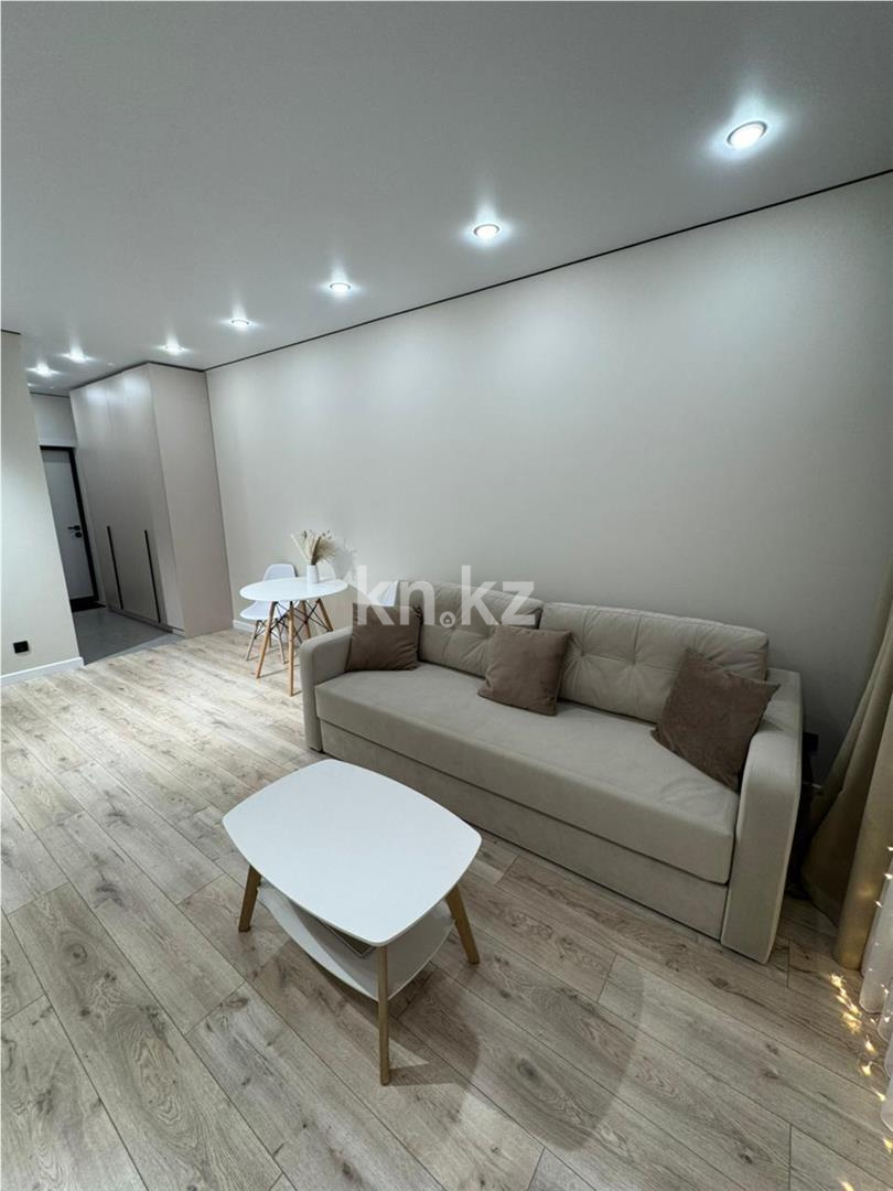 Продажа 1-комнатной квартиры, 32.5 м², ул. Толе би - Продажа  однокомнатных квартир в Астане фото 2 из 13