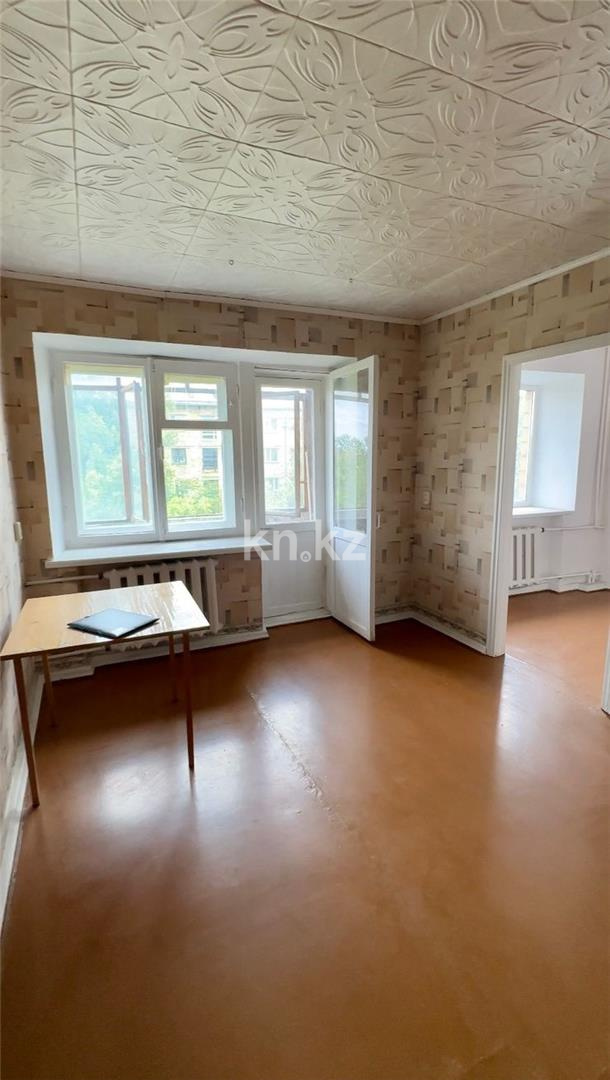 Продажа 3-комнатной квартиры, 42 м² - Продажа недвижимости в Караганде фото 1 из 9