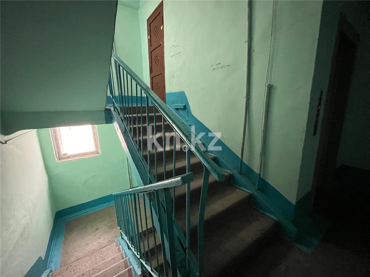 Продажа 5-комнатной квартиры, 94 м², мкр-н Голубые Пруды - Продажа  пятикомнатных квартир в Караганде фото 33 из 33