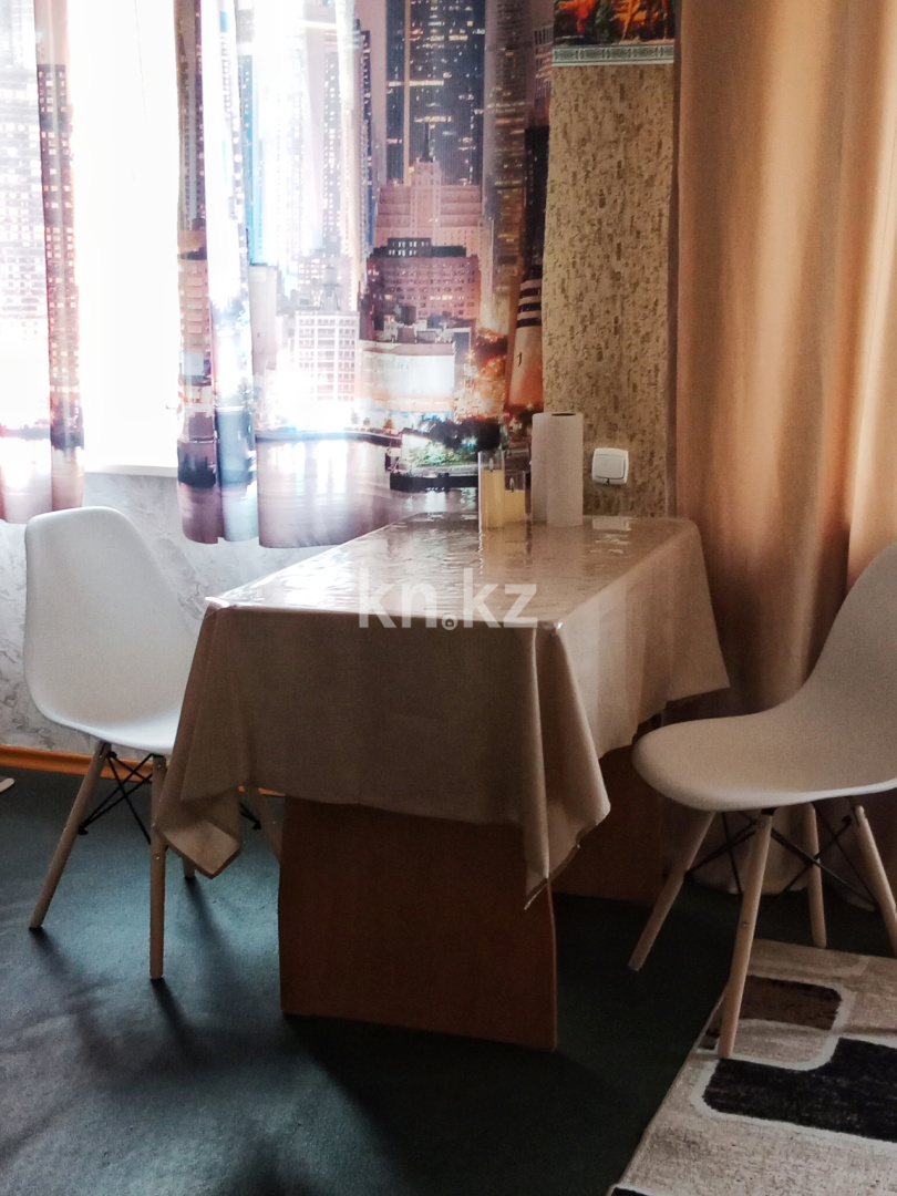 Аренда 2-комнатной квартиры посуточно, 46 м², ул. Казахстан, дом  106 - Аренда квартир посуточно в Усть-Каменогорске фото 7 из 7