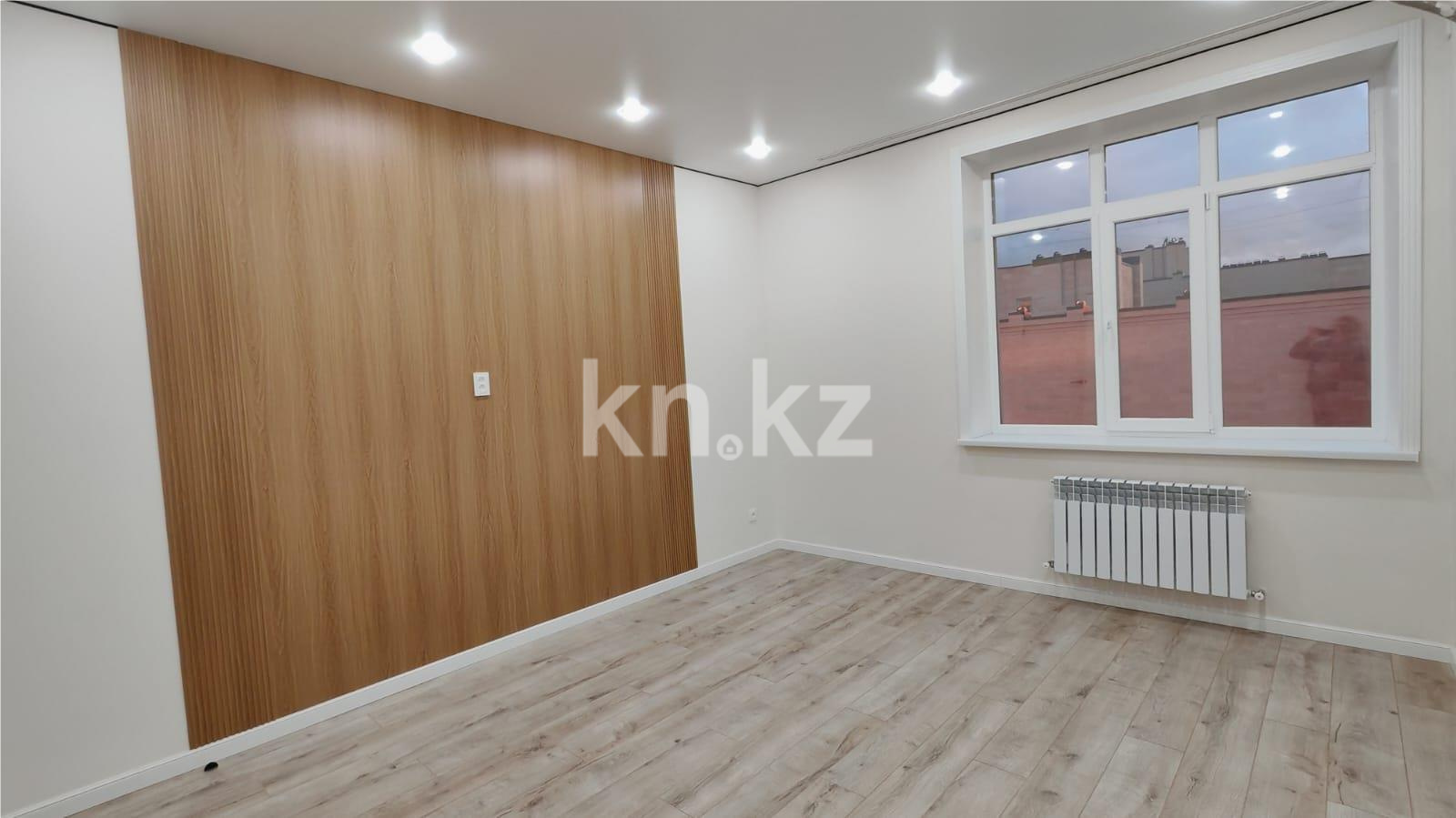 Продажа 2-комнатной квартиры, 61 м² в Караганде