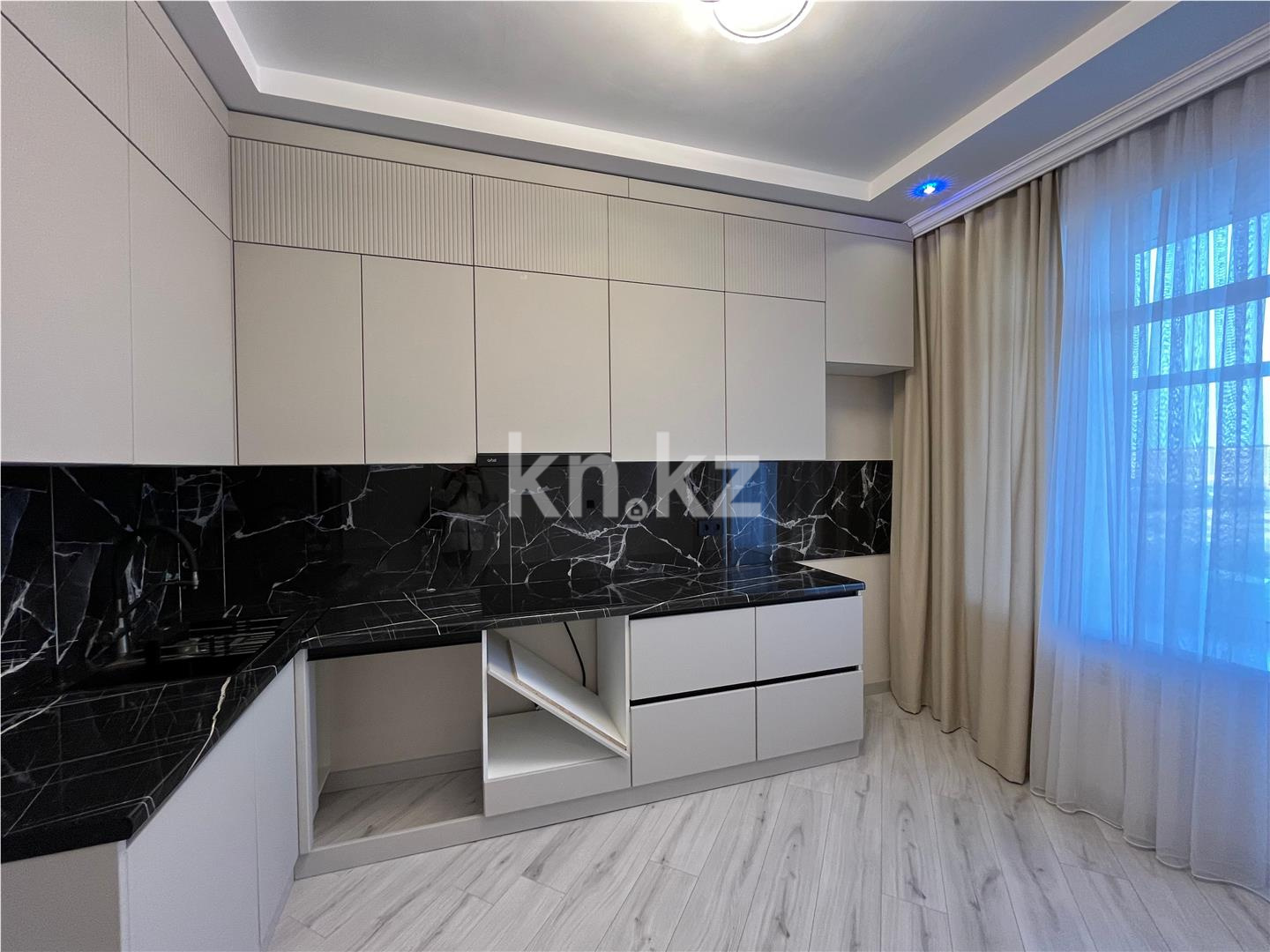Продажа 1-комнатной квартиры, 39.2 м², ул. Е-181 - Продажа квартир в Казахстане фото 1 из 11