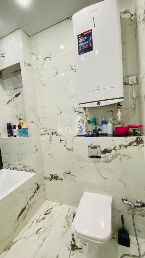 Продажа 3-комнатной квартиры, 80 м², ул. Ашимова, дом  21 в Караганде - фото 12