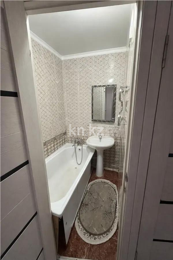 Продажа 4-комнатной квартиры, 64 м² в Караганде - фото 6