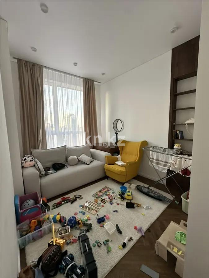 Продажа 4-комнатной квартиры, 96 м², пр. Туран, дом  39а в Астане - фото 4