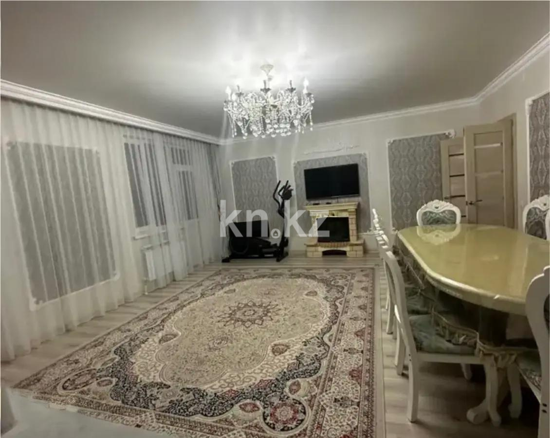 Продажа 3-комнатной квартиры, 165 м², ул. Кенесары, дом  52 - Продажа квартир в Астане фото 1 из 8