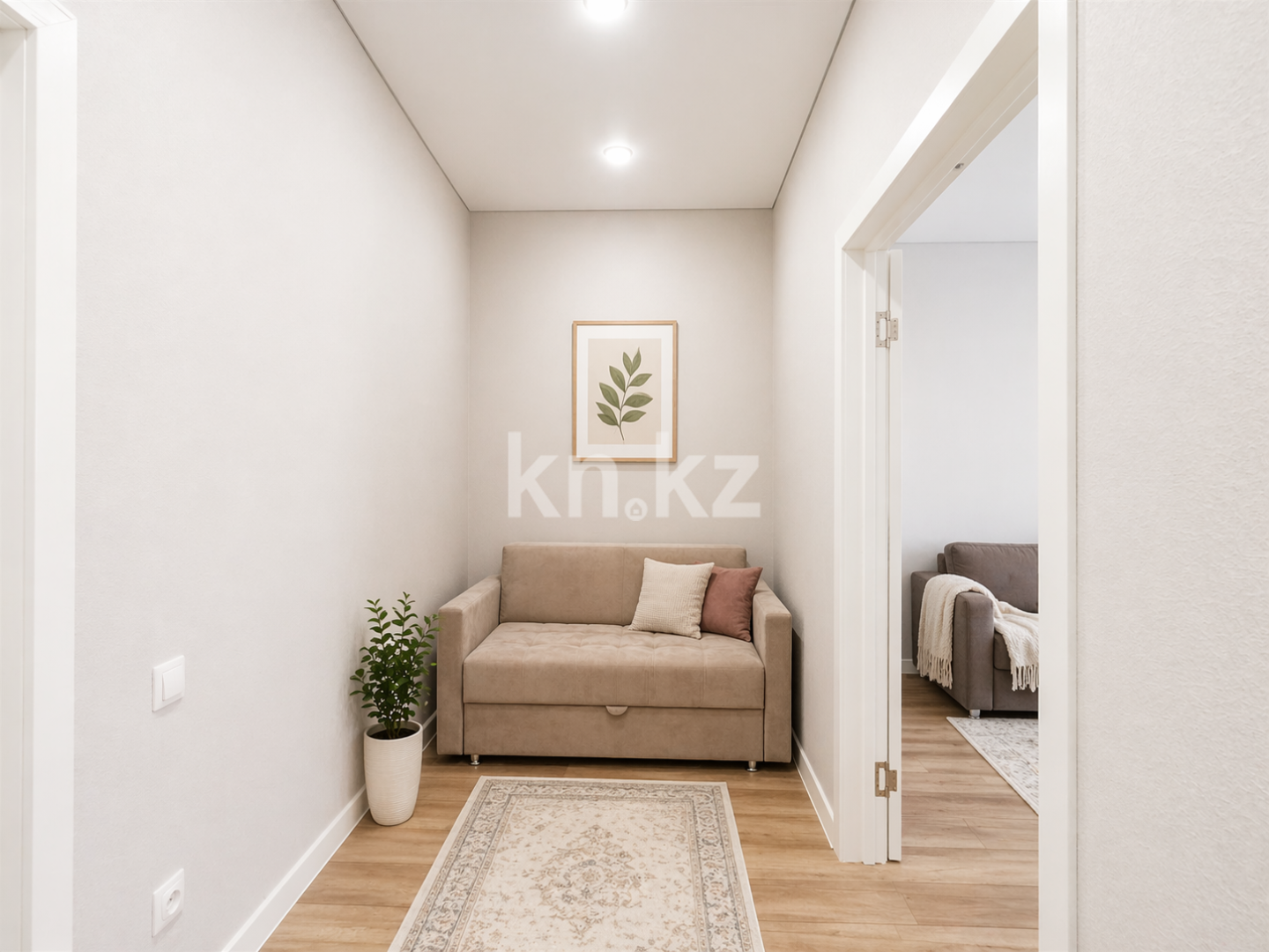 Продажа 1-комнатной квартиры, 40 м² - Продажа квартир в кирпичном доме в Караганде - страница 66 фото 6 из 8