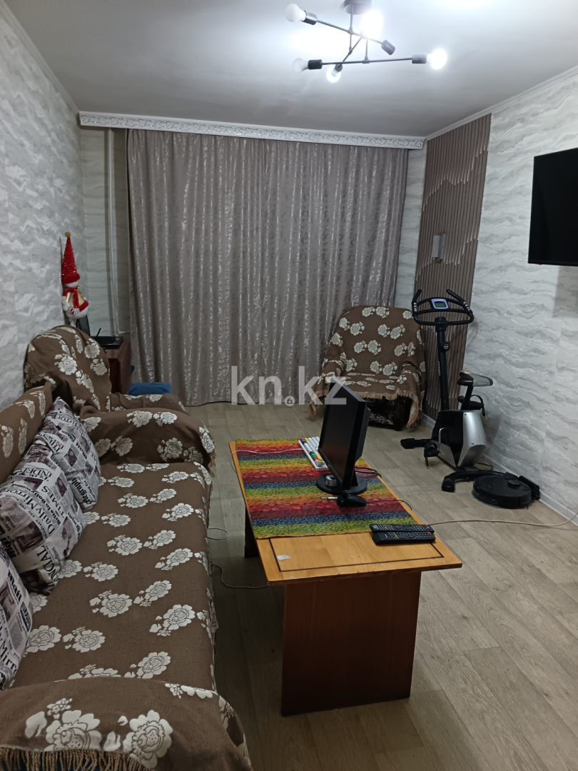 Продажа 3-комнатной квартиры, 72.2 м² - Продажа квартир от собственников в Караганде - страница 3 фото 2 из 7