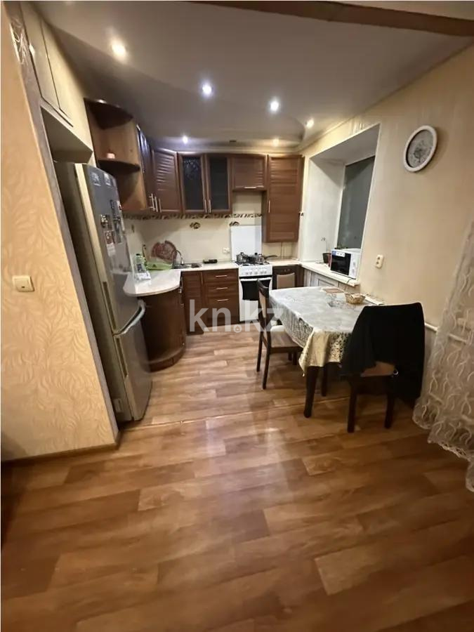 Продажа 2-комнатной квартиры, 44 м², пр. Назарбаева, дом  59 - Продажа  двухкомнатных квартир в Караганде фото 3 из 5