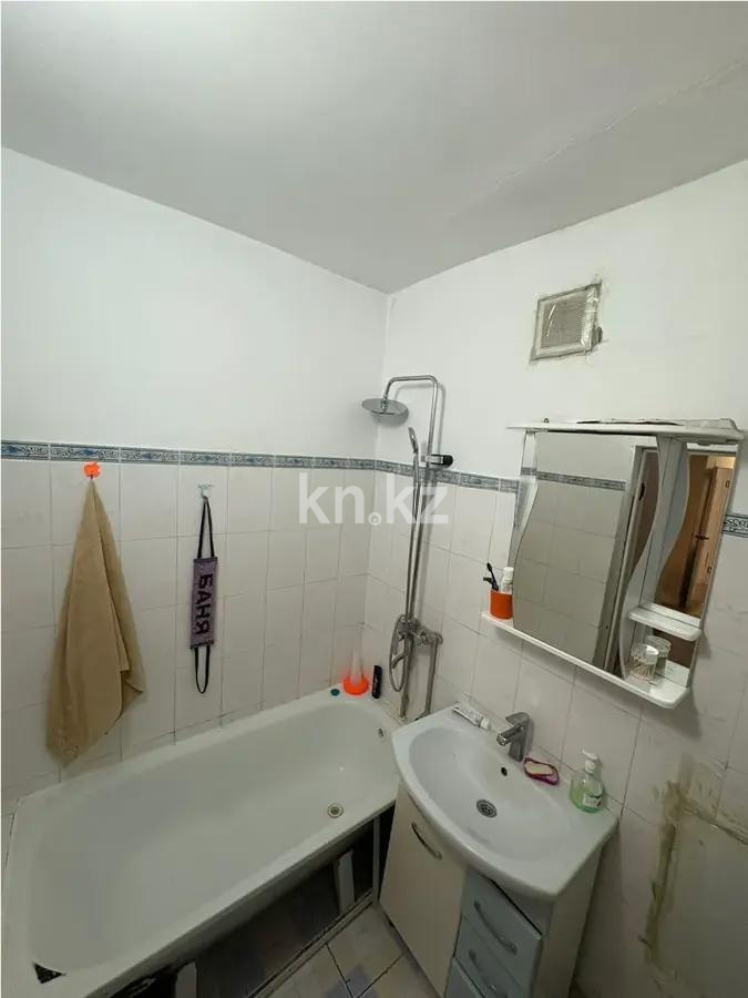 Продажа 4-комнатной квартиры, 100 м², ул. Байсеитовой, дом  122 в Астане - фото 5