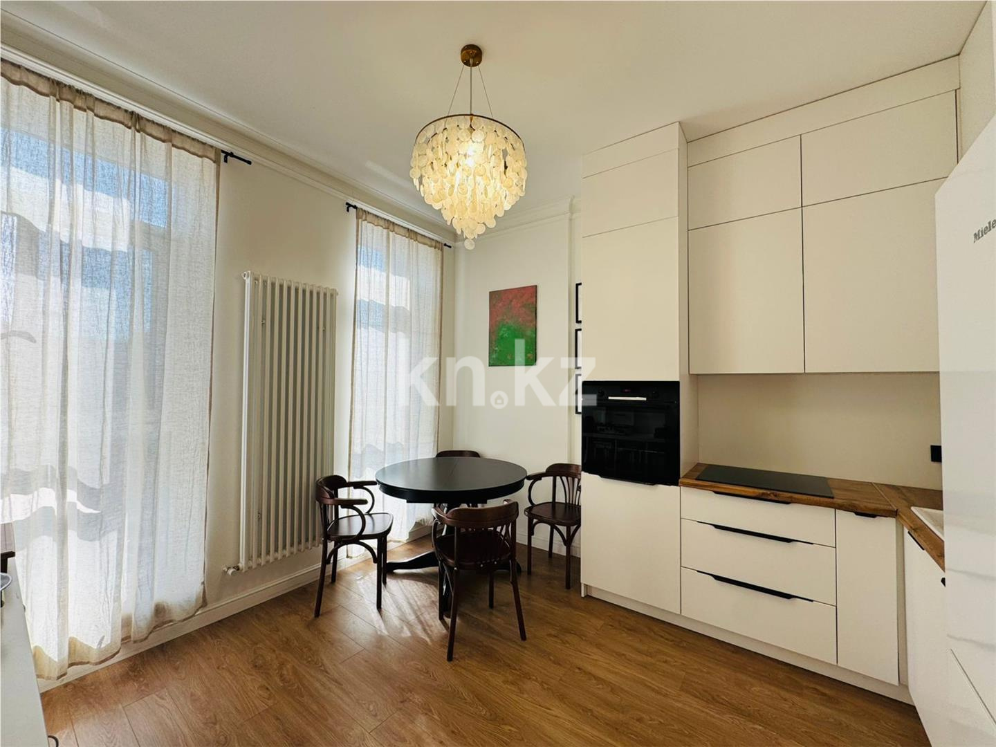 Продажа 1-комнатной квартиры, 47 м², ул. Керей, Жанибек хандар - Продажа квартир в Астане фото 1 из 13