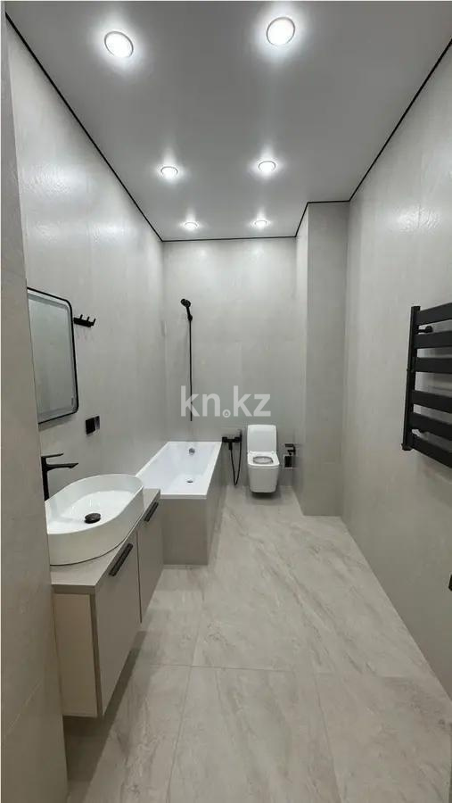 Продажа 2-комнатной квартиры, 62 м² в Алматы - фото 4