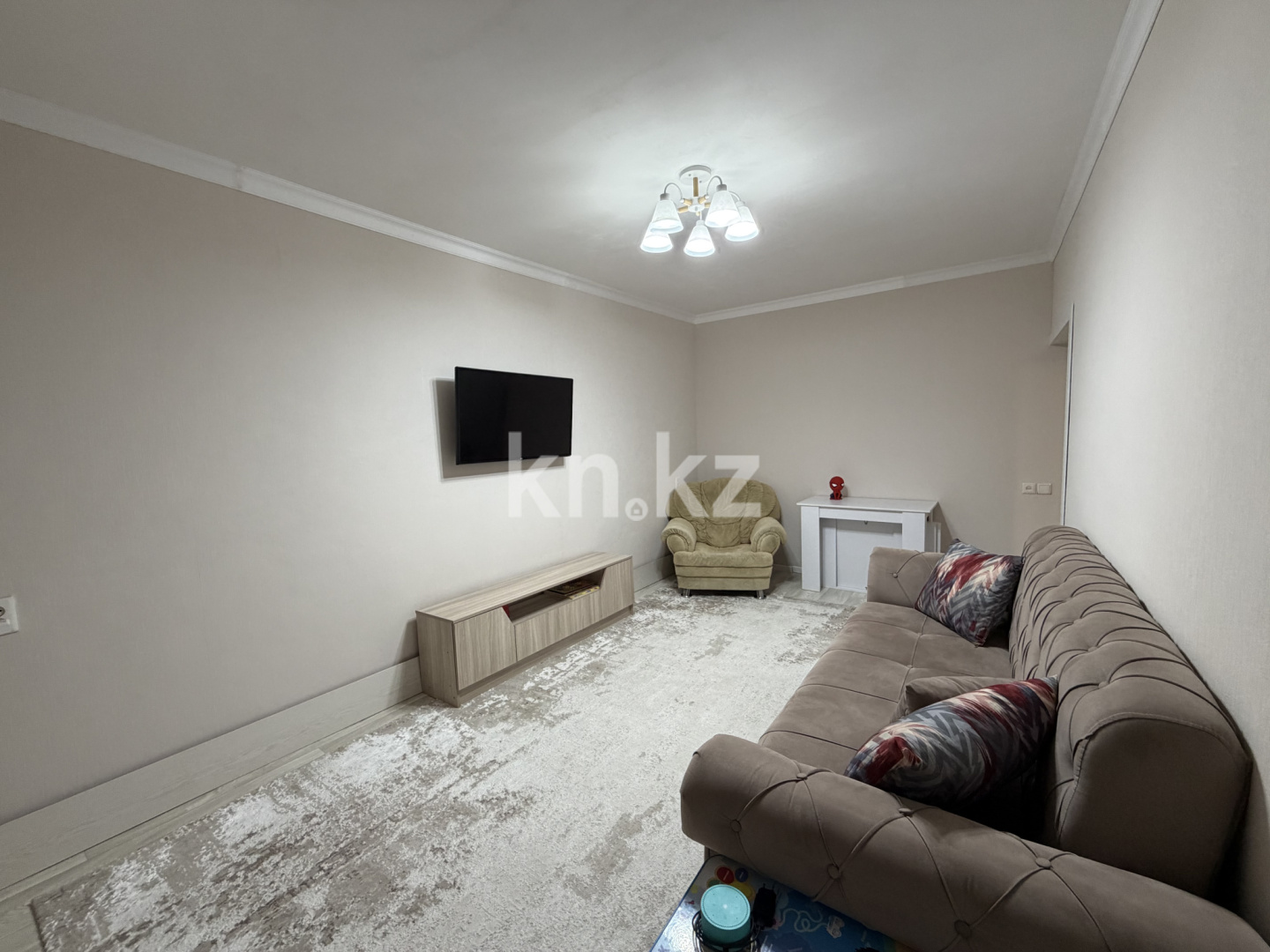 Продажа 3-комнатной квартиры, 62 м² - Продажа трехкомнатных квартир в Пришахтинске Караганды фото 5 из 19