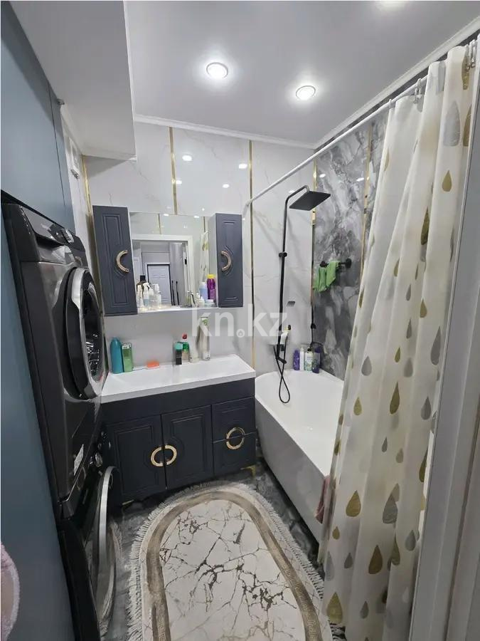 Продажа 2-комнатной квартиры, 77.3 м² в Алматы - фото 4