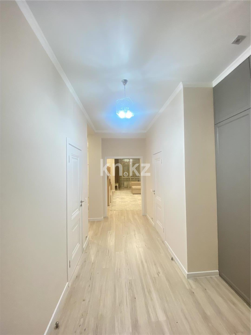 Продажа 3-комнатной квартиры, 119.8 м² в Астане - фото 13
