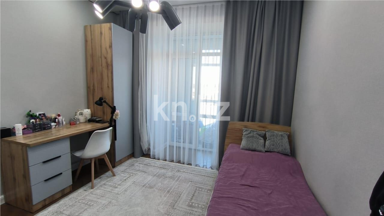 Продажа 4-комнатной квартиры, 118 м² в Караганде - фото 27