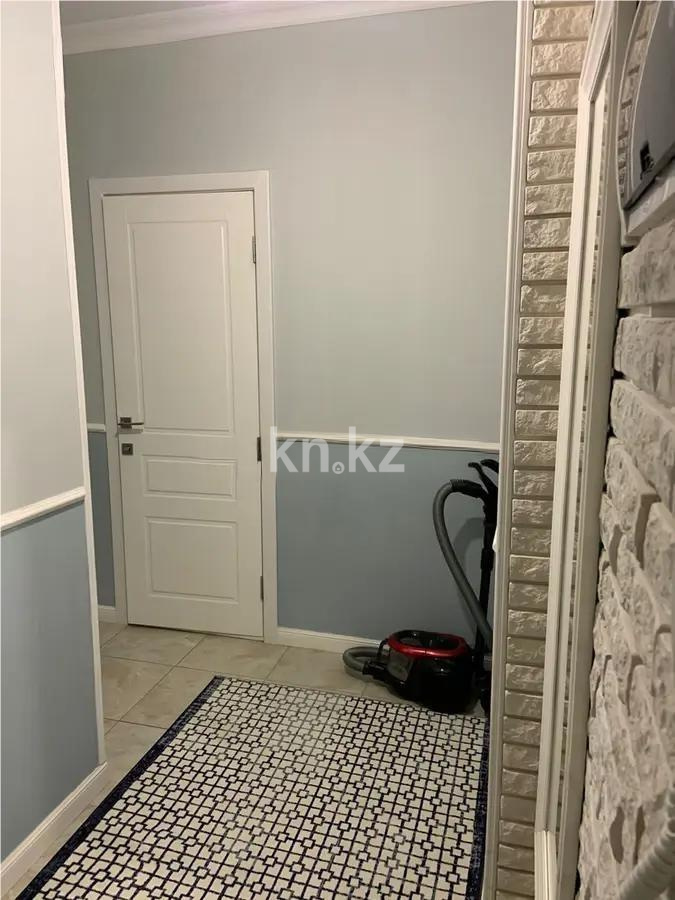 Продажа 1-комнатной квартиры, 38 м², пр. Аль-Фараби, дом  30/4 в Астане - фото 4