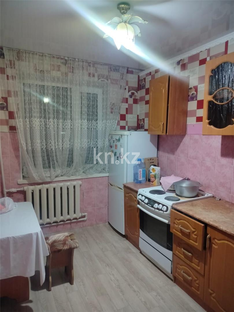 Продажа 3-комнатной квартиры, 65 м², мкр-н 15 - Продажа  трехкомнатных квартир в Караганде фото 6 из 9