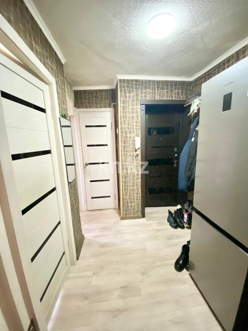 Продажа 4-комнатной квартиры, 61 м², ул. Орлова - Продажа квартир в Караганде фото 12 из 15