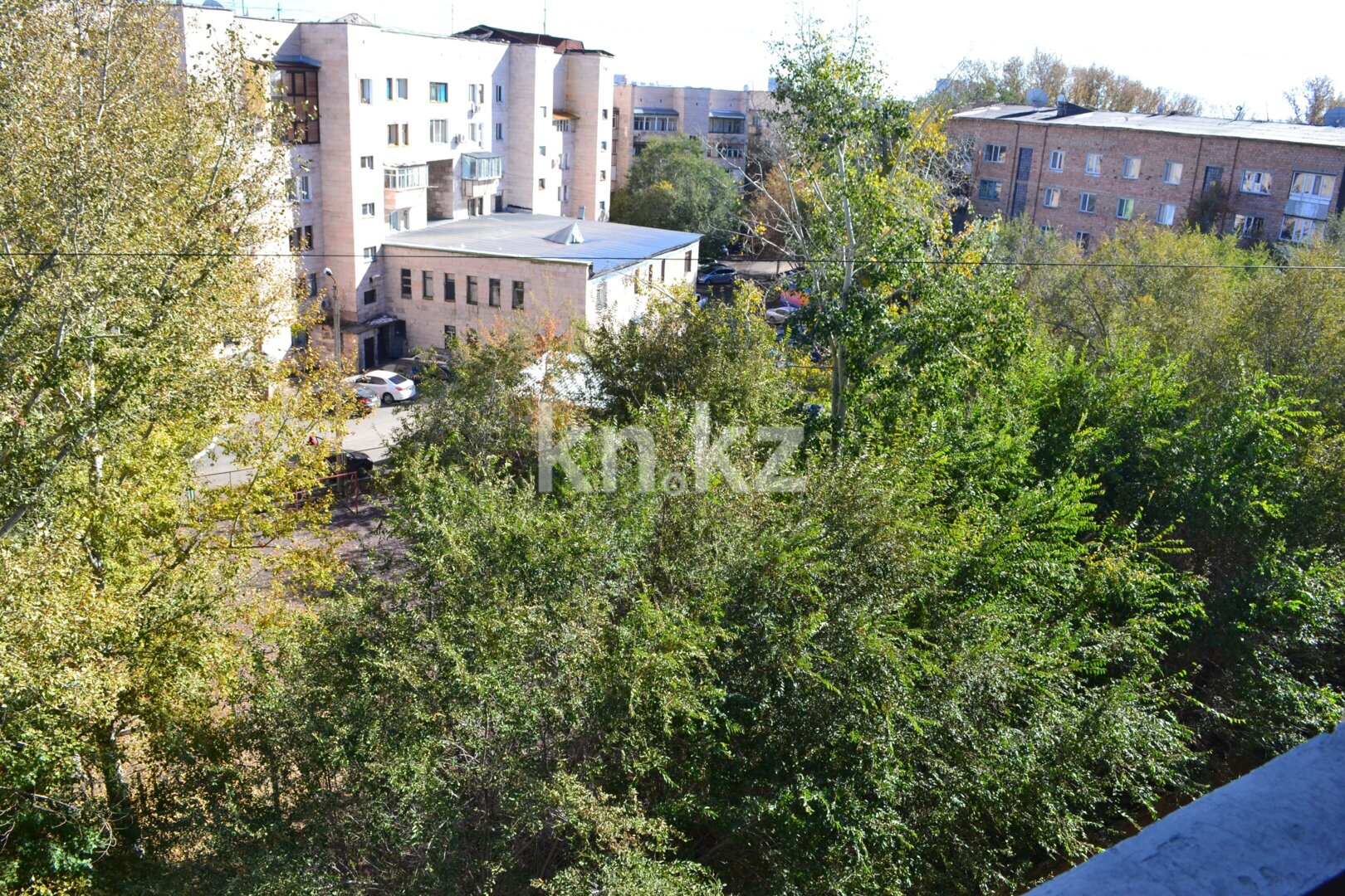Продажа 3-комнатной квартиры, 97 м² в Караганде - фото 3