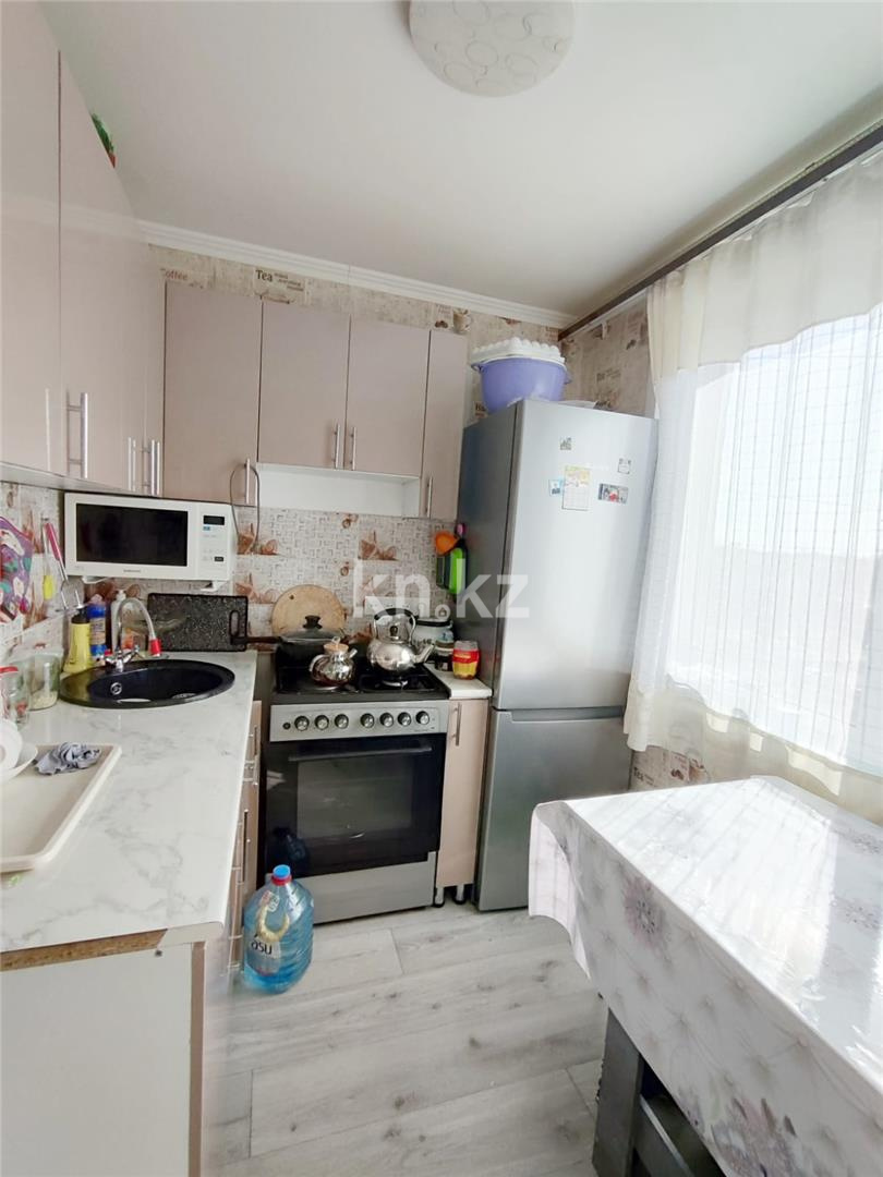 Продажа 3-комнатной квартиры, 61 м², мкр-н 14 - Продажа квартир в Караганде фото 9 из 21