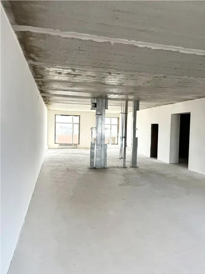 Продажа 4-комнатной квартиры, 130 м² - Продажа четырехкомнатных квартир в кирпичном доме в Караганде фото 2 из 3