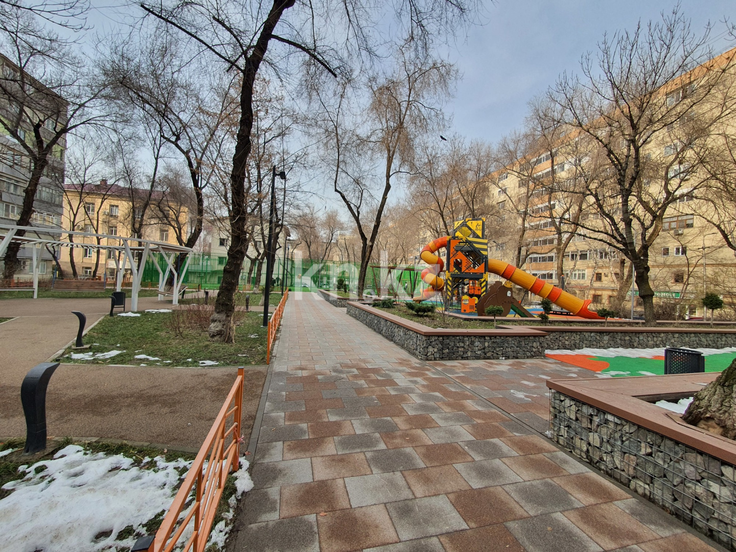 Продажа 2-комнатной квартиры, 72 м² в Алматы - фото 18