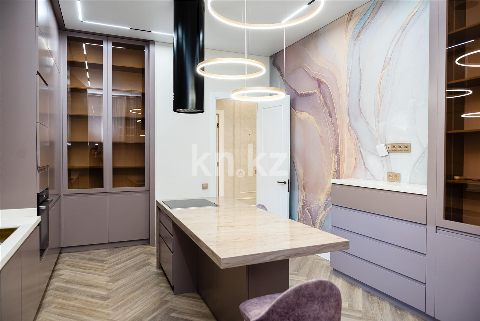 Продажа 6-комнатной квартиры, 345 м², ул. Муканова, дом  53 - Продажа  пятикомнатных квартир в Караганде фото 8 из 58