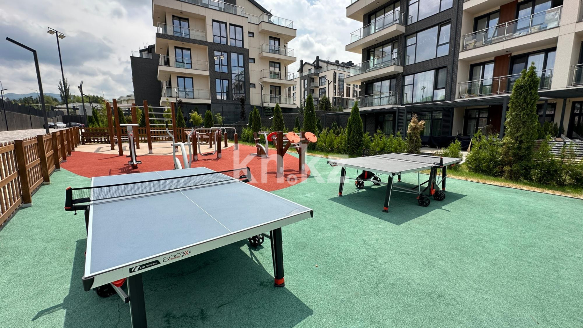 Продажа 4-комнатной квартиры, 220 м², ул. Жамакаева, дом  252 в Алматы - фото 17