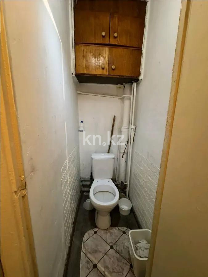 Продажа 3-комнатной квартиры, 60 м², мкр-н Айнабулак-2, дом  67 в Алматы - фото 5