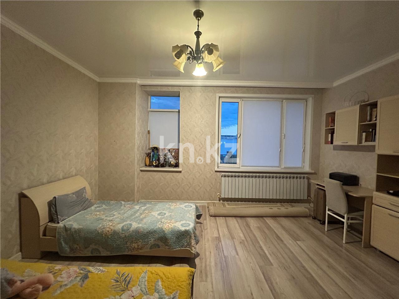 Продажа 3-комнатной квартиры, 105 м², ул. Керей, Жанибек хандар в Астане - фото 10