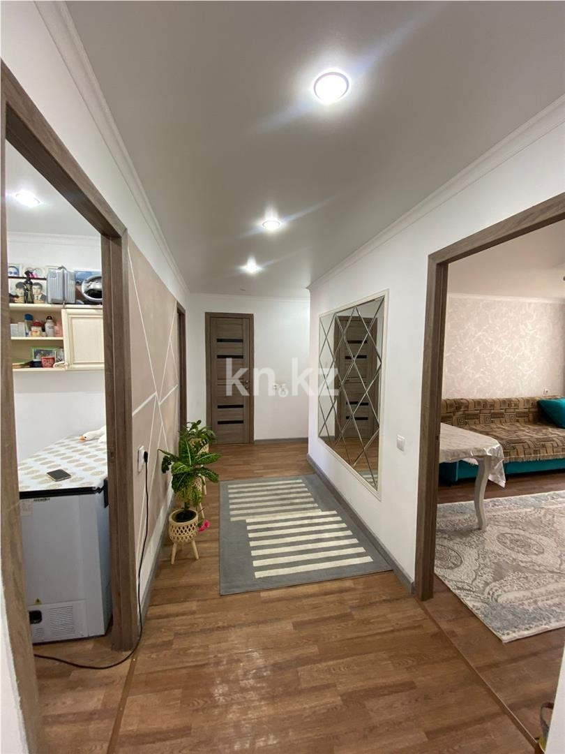 Продажа 3-комнатной квартиры, 64 м² - Продажа квартир в Караганде - страница 2 фото 9 из 12