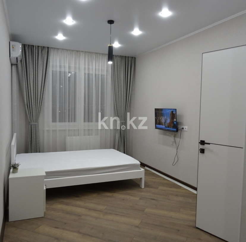 Аренда 1-комнатной квартиры, 38 м², пр. Назарбаева, дом  233/1 - Аренда  однокомнатных квартир помесячно в Уральске фото 1 из 3