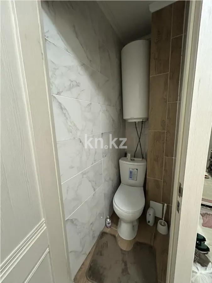 Продажа 2-комнатной квартиры, 44 м², мкр-н 19, дом  51 в Караганде - фото 5