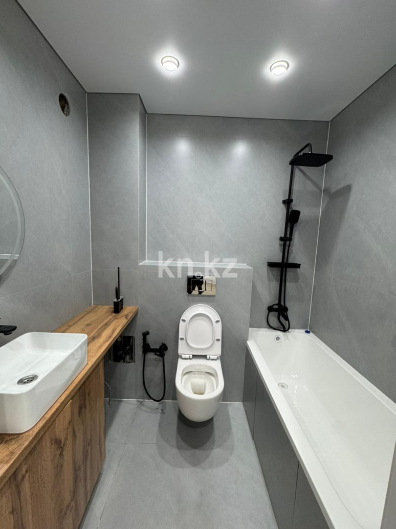 Продажа 1-комнатной квартиры, 45.9 м², ул. Циолковского, дом  1 к4 - Продажа жилой и коммерческой недвижимости в Уральске фото 7 из 9