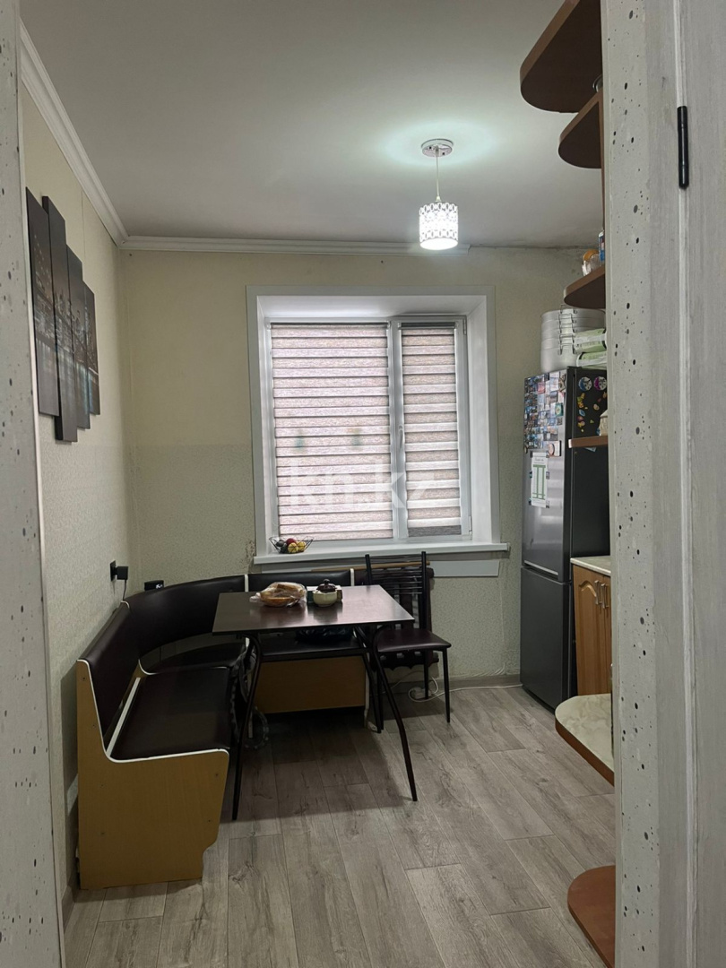 Продажа 2-комнатной квартиры, 54 м², мкр-н Степной-4 - Продажа  двухкомнатных квартир в Караганде фото 3 из 13