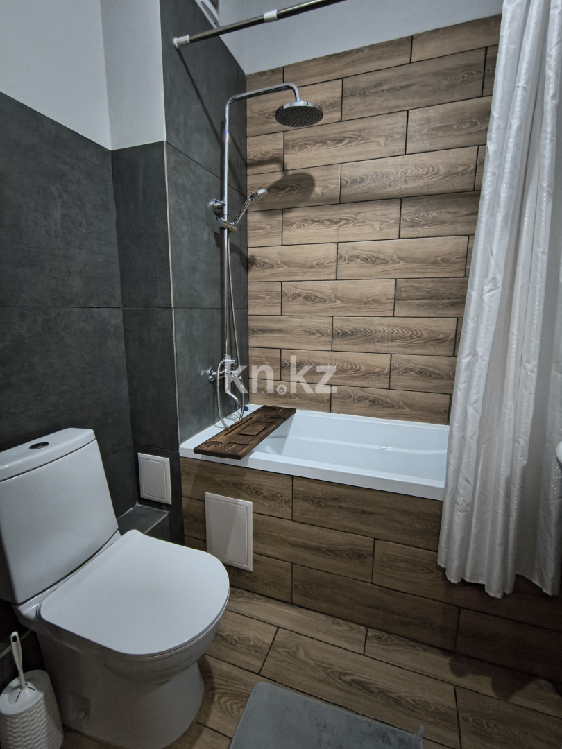 Аренда 1-комнатной квартиры, 34 м², пр. Назарбаева, дом  28А - Раимбека - Продажа земельных участков в Уральске фото 4 из 17