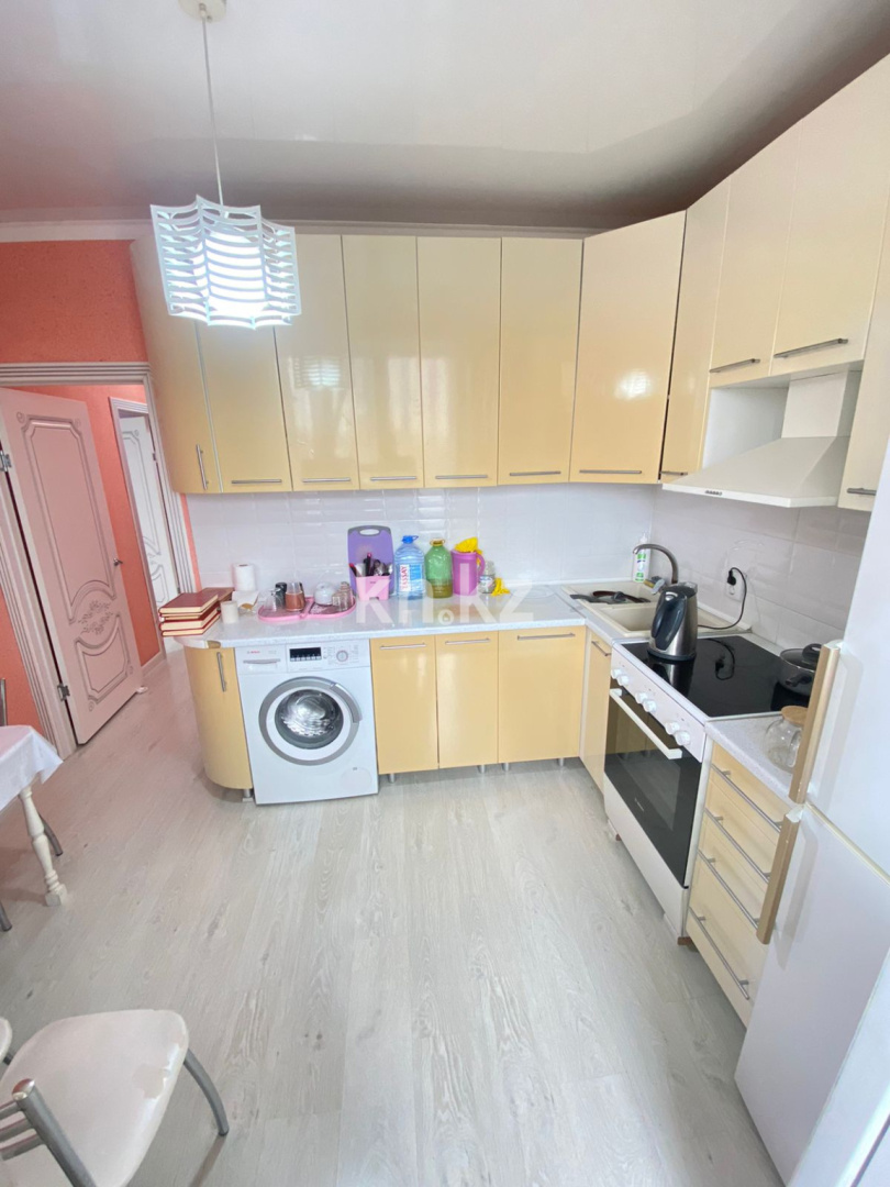 Продажа 2-комнатной квартиры, 56 м², ул. Сарыарка, дом  6 - Продажа  двухкомнатных квартир в Караганде фото 1 из 13