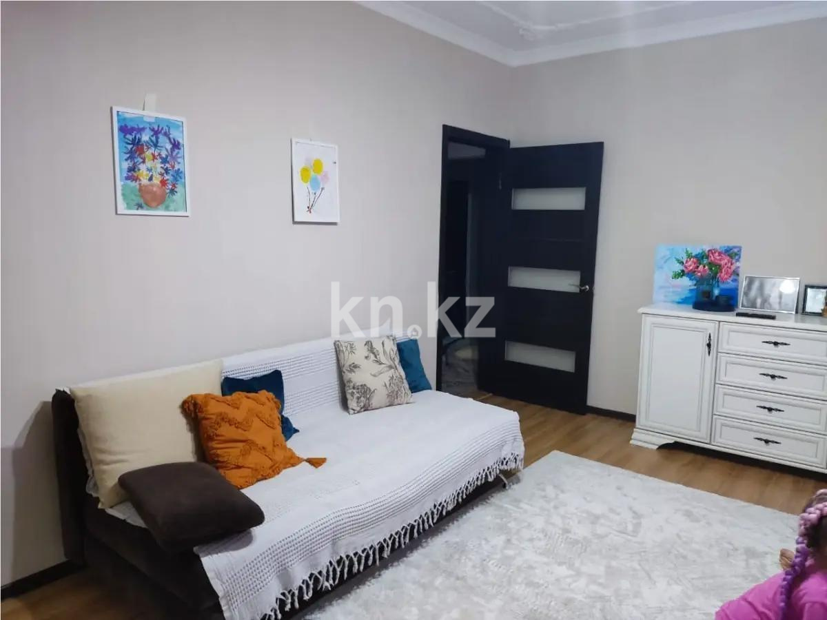 Продажа 3-комнатной квартиры, 75 м², мкр-н Сайран, дом  2в - Продажа  двухкомнатных, трехкомнатных квартир в Алматы без посредников с фото фото 1 из 5