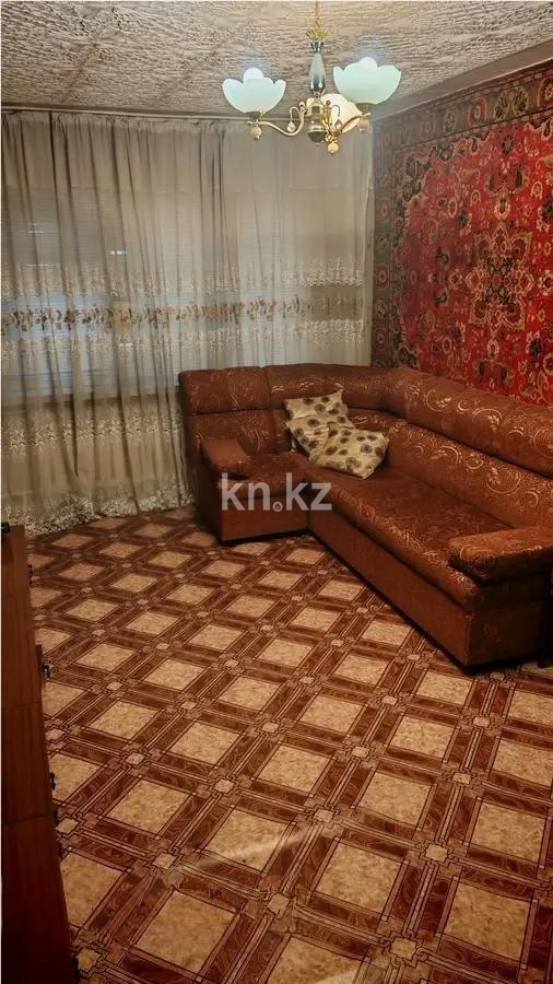 Продажа 3-комнатной квартиры, 61 м², ул. Карбышева, дом  6 - Продажа квартир в Караганде фото 1 из 4