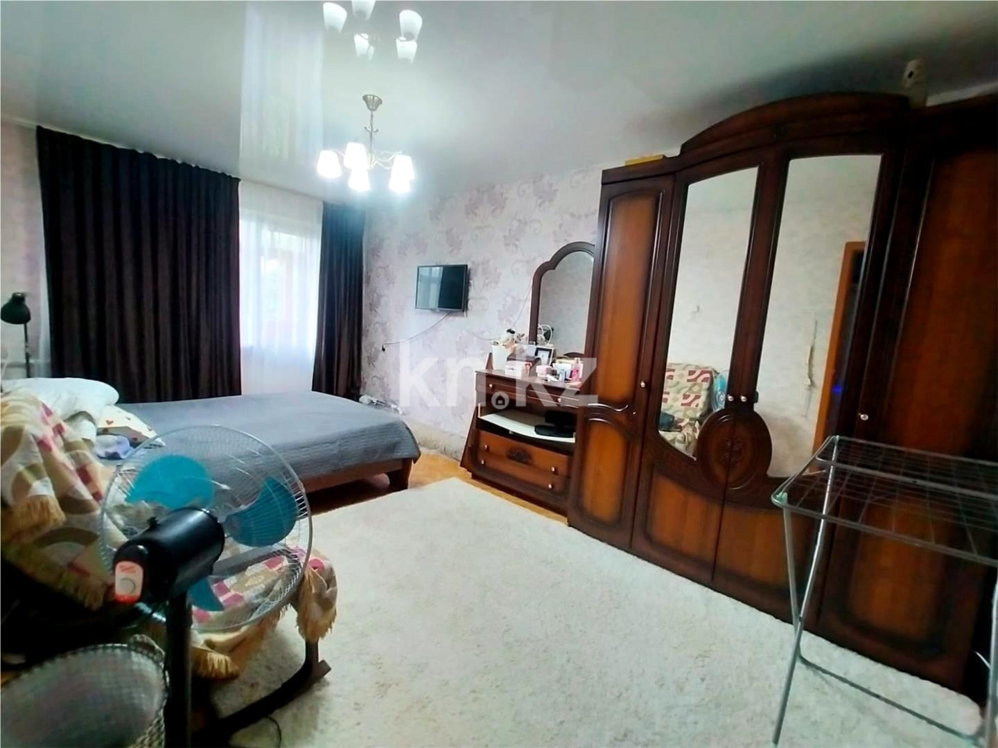 Продажа 1-комнатной квартиры, 31 м², 6 мкр. - Продажа квартир в Темиртау фото 1 из 15