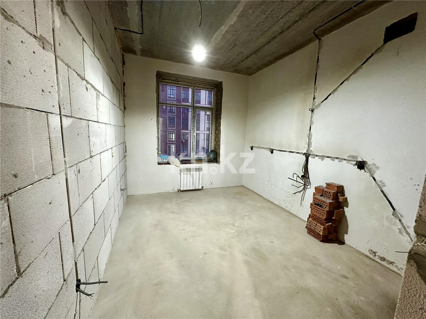 Продажа 1-комнатной квартиры, 46 м², ул. Букетова, дом  3/6 - Продажа  однокомнатных квартир в Караганде фото 1 из 15