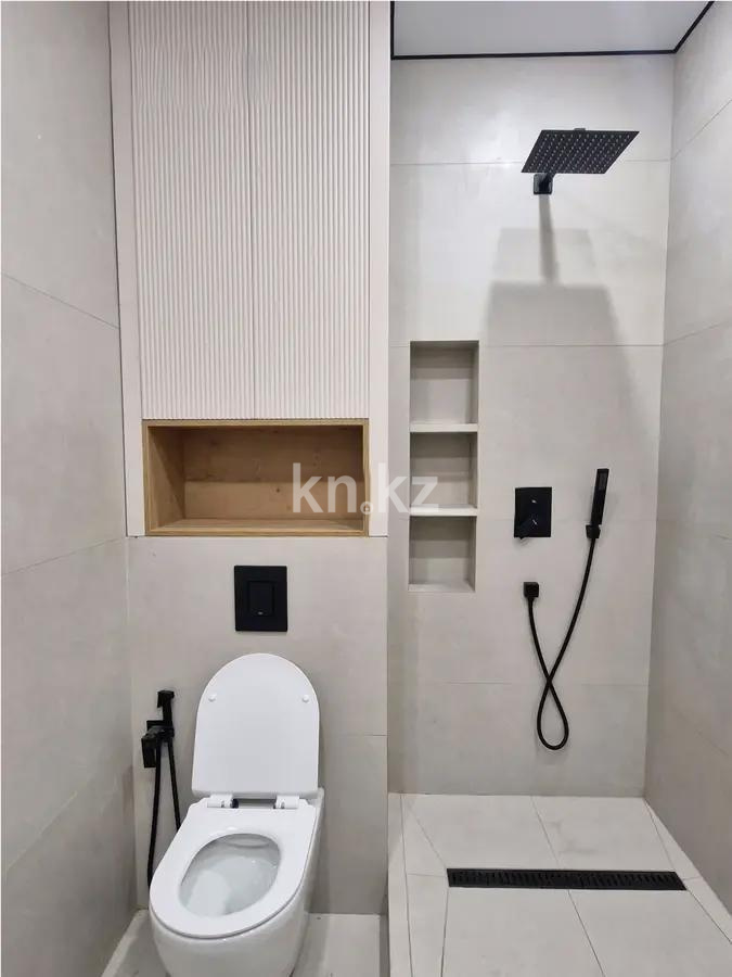 Продажа 2-комнатной квартиры, 65 м², мкр-н Нуркент, дом  6/2 в Алматы - фото 3