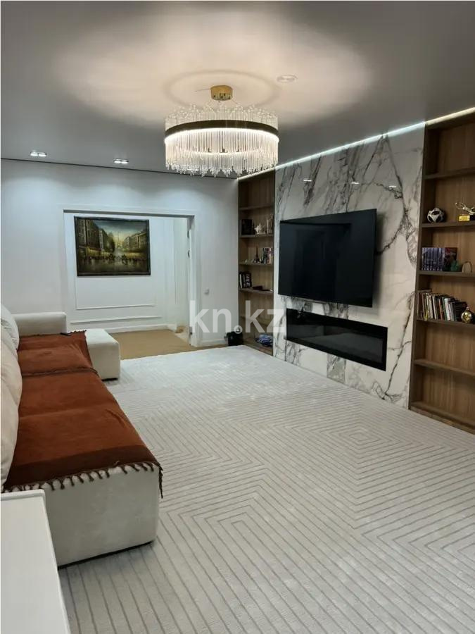 Продажа 4-комнатной квартиры, 130 м², ул. Торекулова, дом  93 - Продажа квартир в Алматы фото 1 из 6