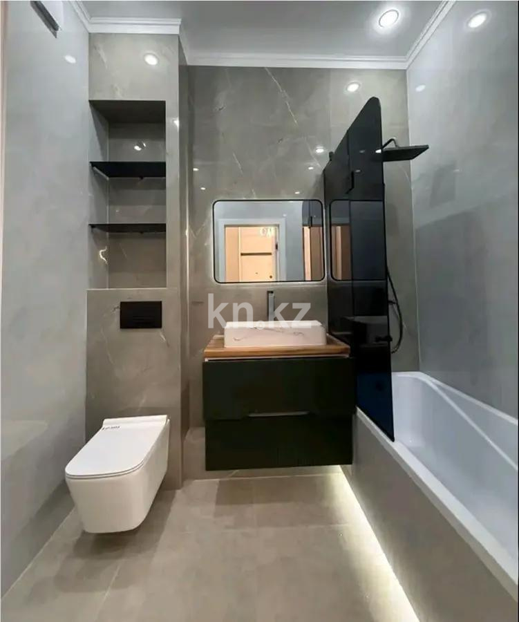 Продажа 4-комнатной квартиры, 136 м², пр. Гагарина, дом  277/7 в Алматы - фото 3