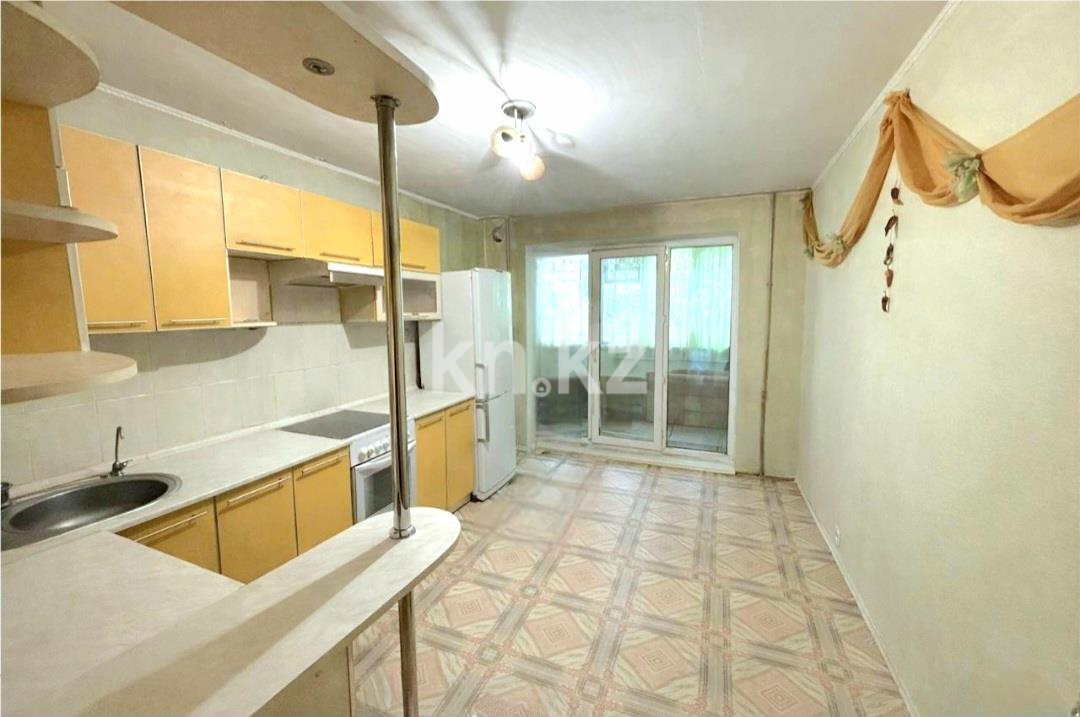 Продажа 3-комнатной квартиры, 64 м² - Продажа недвижимости в Темиртау - страница 2 фото 1 из 9