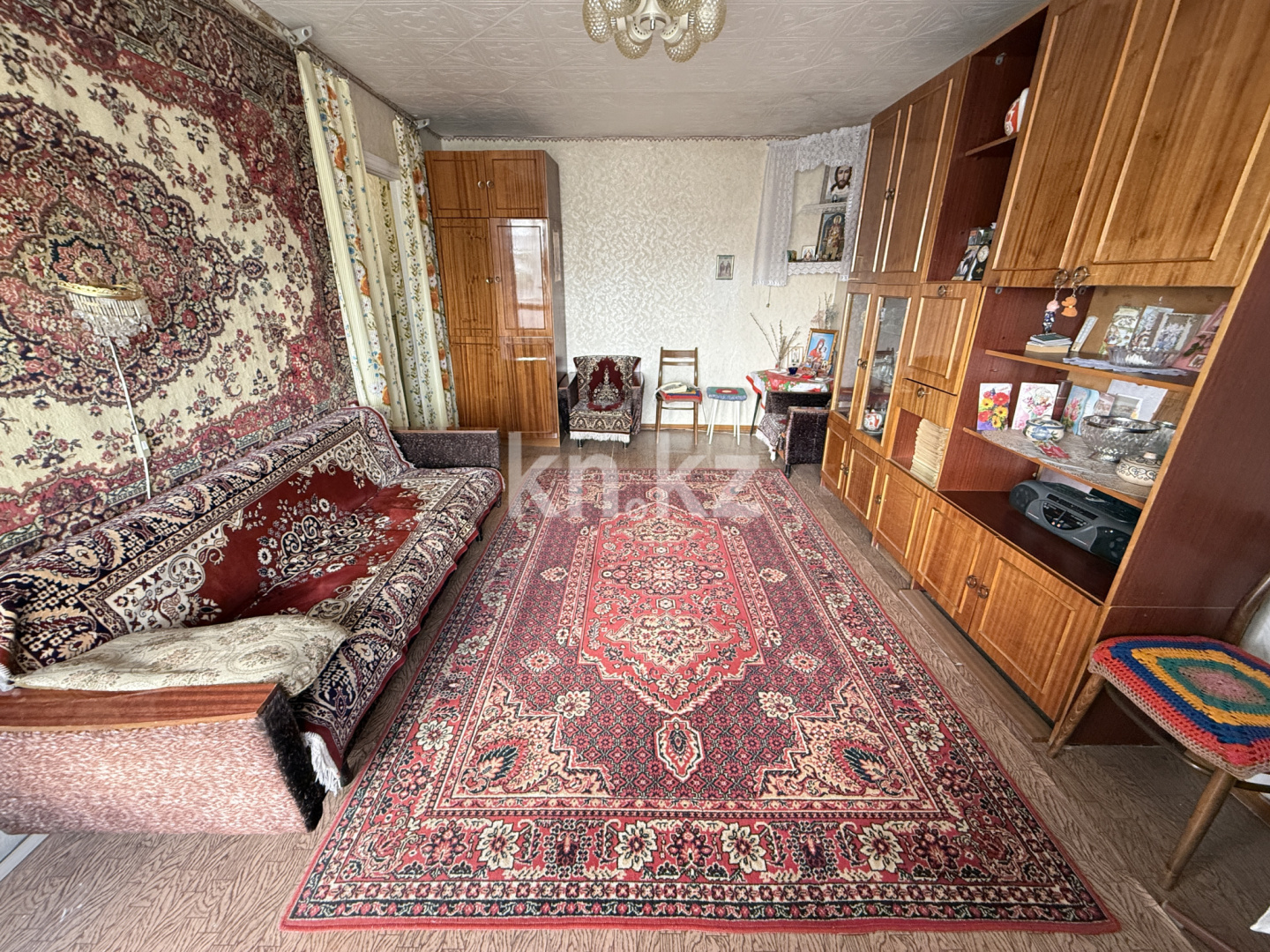 Продажа 2-комнатной квартиры, 50 м², мкр-н Восток-3, дом  13 - Продажа  двухкомнатных квартир в Караганде фото 1 из 20