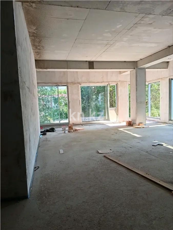 Продажа 4-комнатной квартиры, 170 м² - Продажа четырехкомнатных квартир в Казахстане - страница 4 фото 1 из 3
