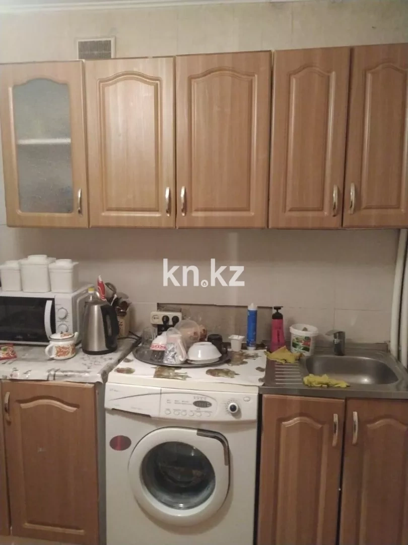 Продажа 3-комнатной квартиры, 64 м², ул. Гапеева, дом  5 в Караганде - фото 3